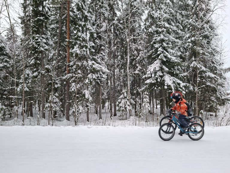 Read more about the article Where Is the Joy in Children’s Active Travel?